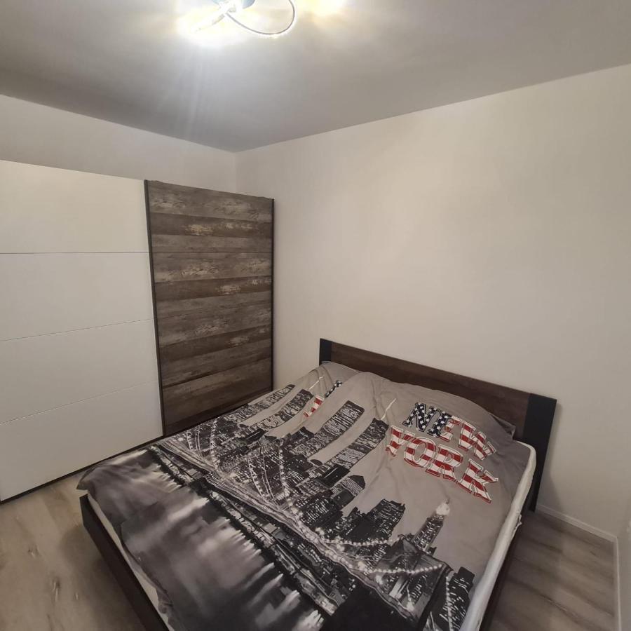 Verebes Apartman Gyor Luaran gambar